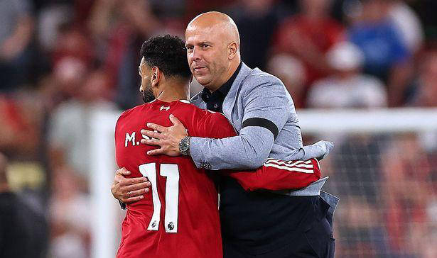 萨拉赫重返利物浦首发内幕揭秘!斯洛特权衡利弊,多方支持力保红军核心归队