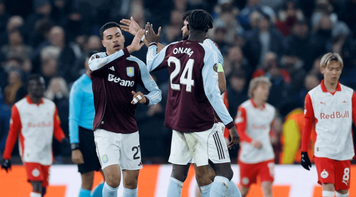 让二追三!英超第3创奇迹,埃梅里率队挺进淘汰赛,目标直指冠军